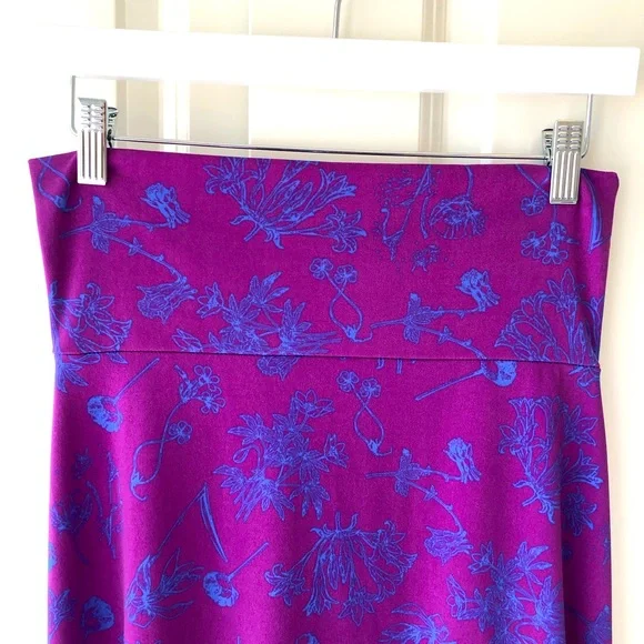 LuLaRoe flare skirt high waist sz. S purple and blue 95 % poly/5% spandex. - Picture 2 of 9